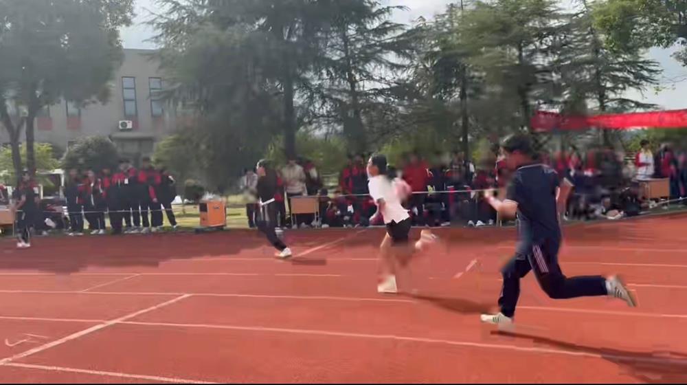 5aed0d1007af4b2c9ff22f110d47edaa.jpg 5aed0d1007af4b2c9ff22f110d47edaa.jpg